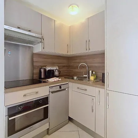 Nestor&jeeves - Le Floreva - Climatisation - Spacious Apartment